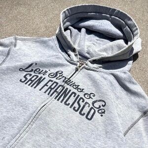 Vintage Y2K Levi’s Full Zip Hoodie | Gray Distressed | Size XL